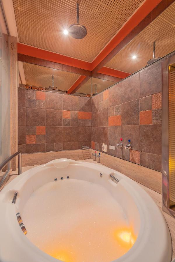 Dragon Motel (Adults Only) ฟอร์ตาเลซา ภายนอก รูปภาพ